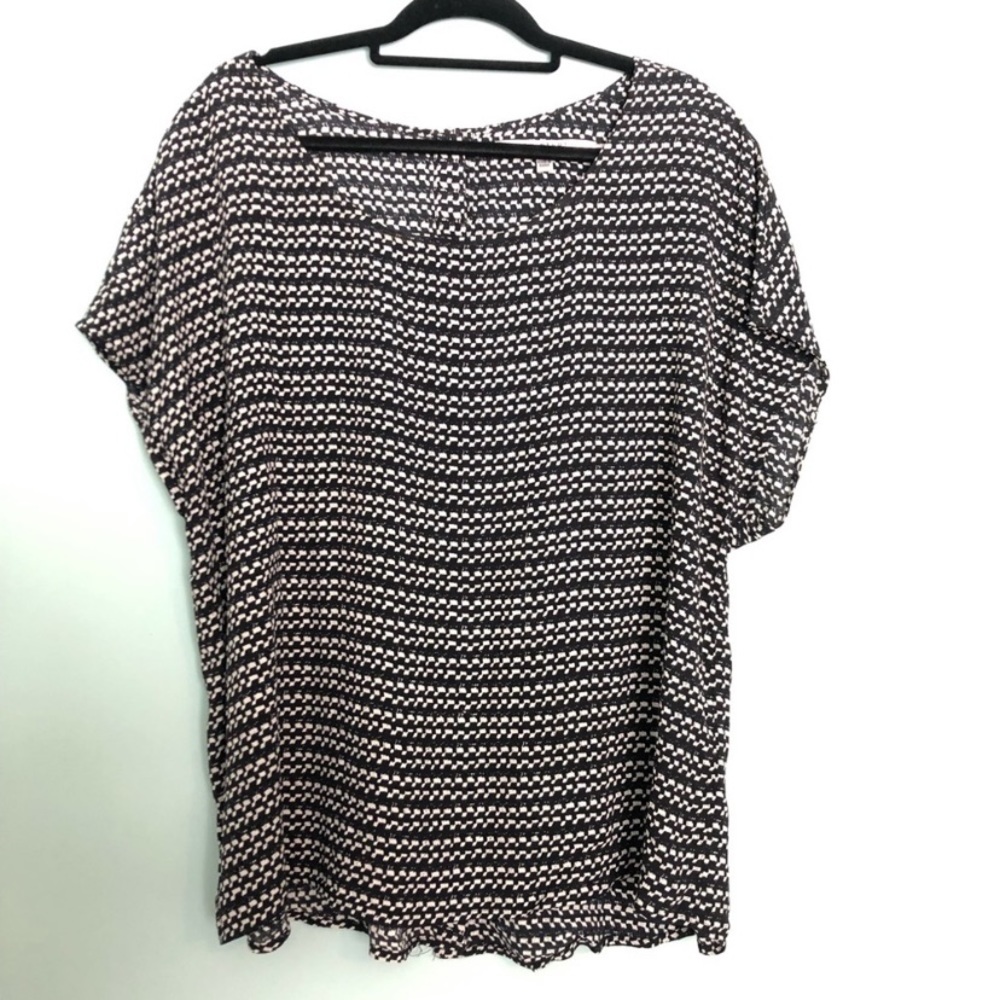 Women’s Max Studio Black White Cap Sleeve Button Back Blouse Size 1X